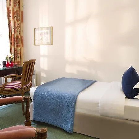 Hotel Lord Byron 4*